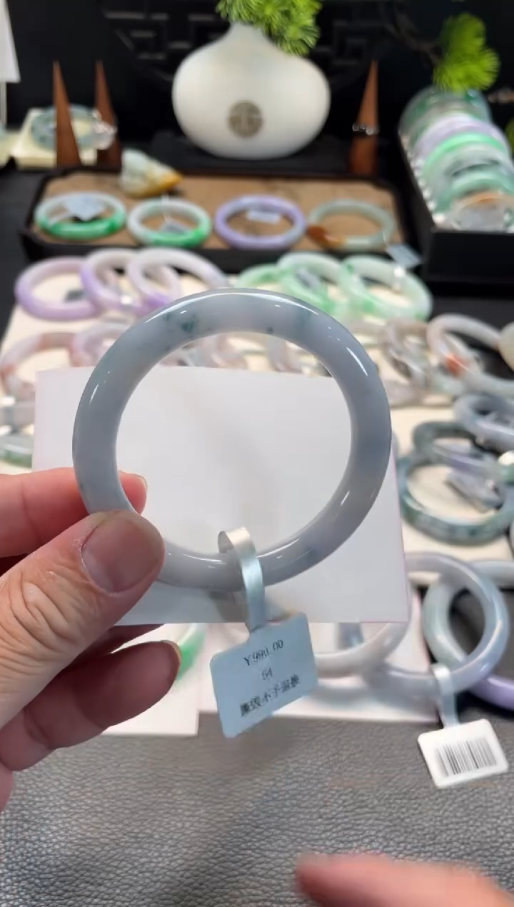 未镶嵌手镯翡翠49号链接 有纹裂 54圆条