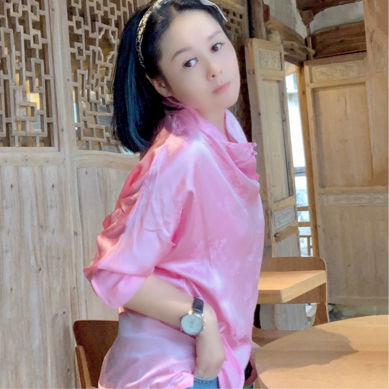 【李.瑟琳娜】原创设计宫廷风常规款高奢薄款衬衫时尚设计感