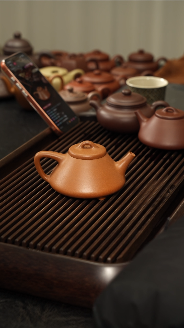 茶壶紫砂阿***星预定玉成窑段泥子冶