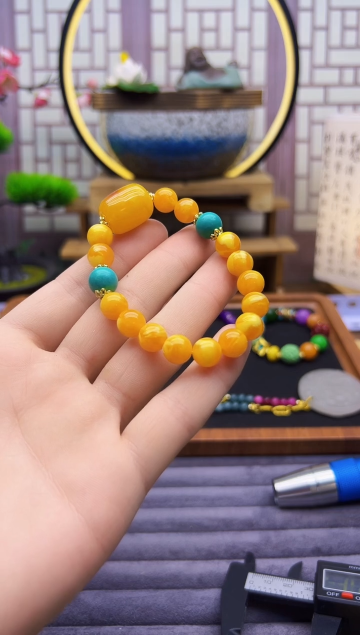 14K金镶嵌蜜蜡手链S366