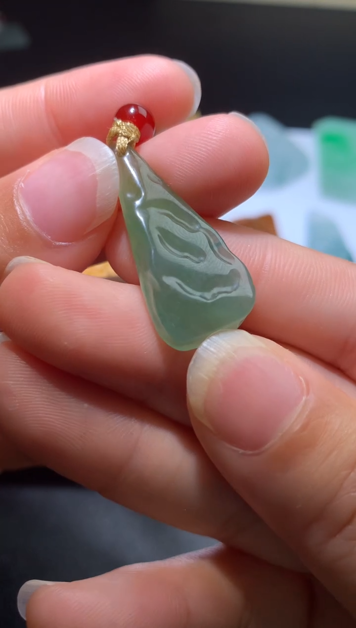 【闪购商品】翡翠颈饰未镶嵌净货