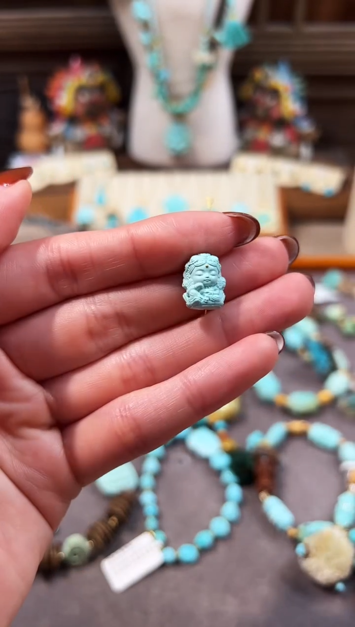 未镶嵌绿松石配饰度母