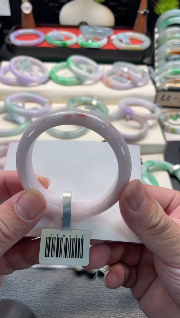 未镶嵌手镯翡翠58号链接 有纹裂 53正圈