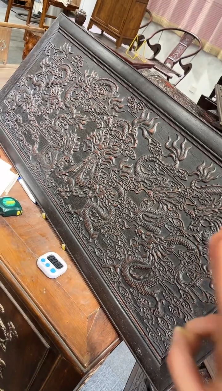 檀香紫檀（小叶紫檀）神**缘雕刻九龙图挂匾