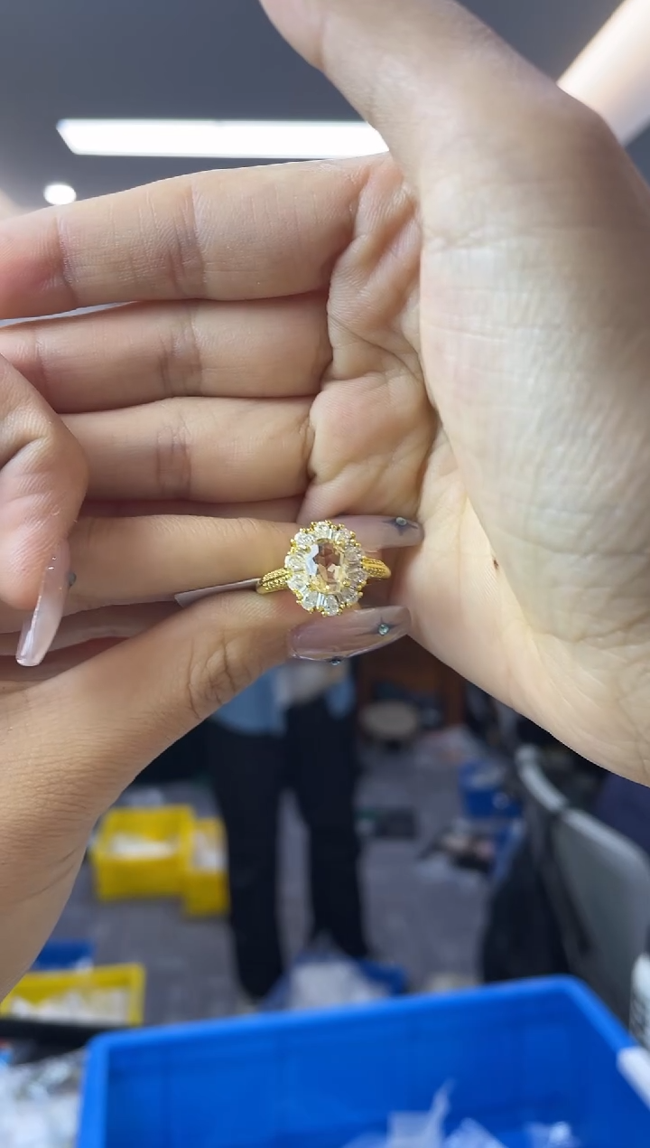 ·未镶嵌水晶多样性一件发货