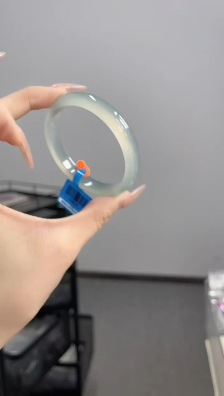 【闪购商品】玛瑙/玉髓手镯未镶嵌53-54圈