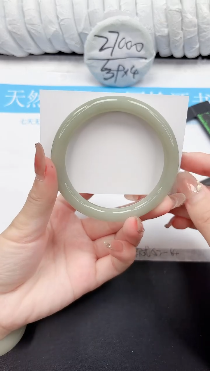 未镶嵌手镯石英质玉179-64DY