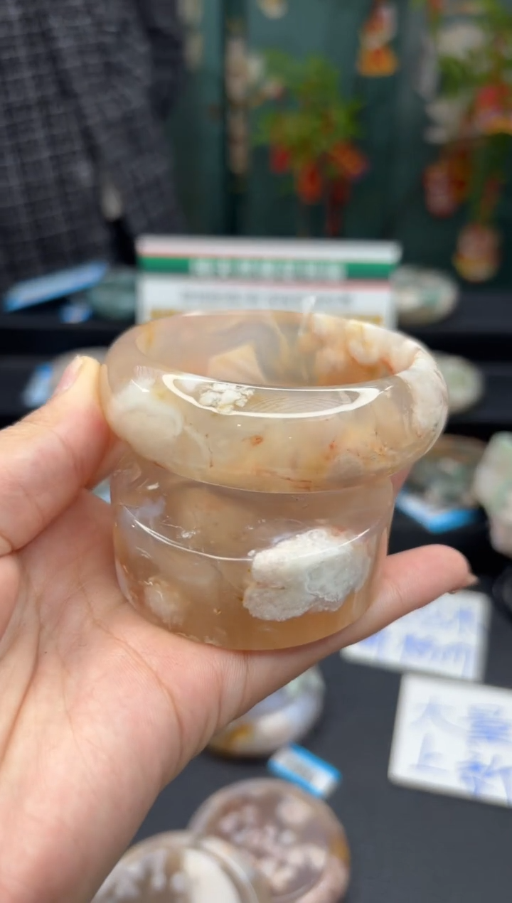 【闪购商品】石英质玉手镯未镶嵌839（57圈赠送镯心）