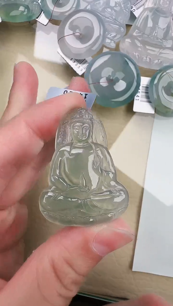 翡翠未镶嵌颈饰缅甸翡翠a货