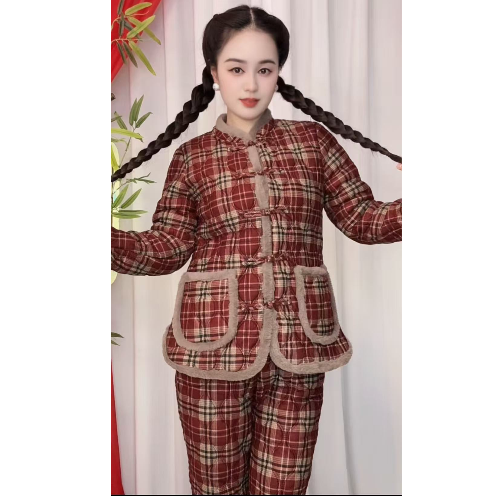 【碧朗福】时尚棉服保暖格纹中老年女装时尚风常规女装立领格子