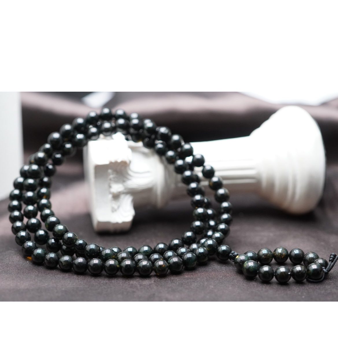 琥珀星际蓝天翁佛珠5.5+ CA062443