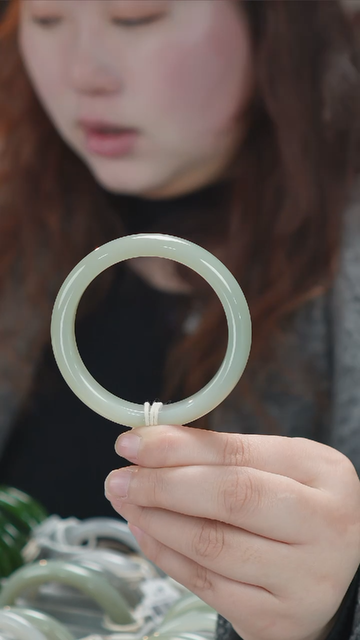 【闪购商品】和田玉手镯未镶嵌23【柚子来啦】和田玉拍一发一57