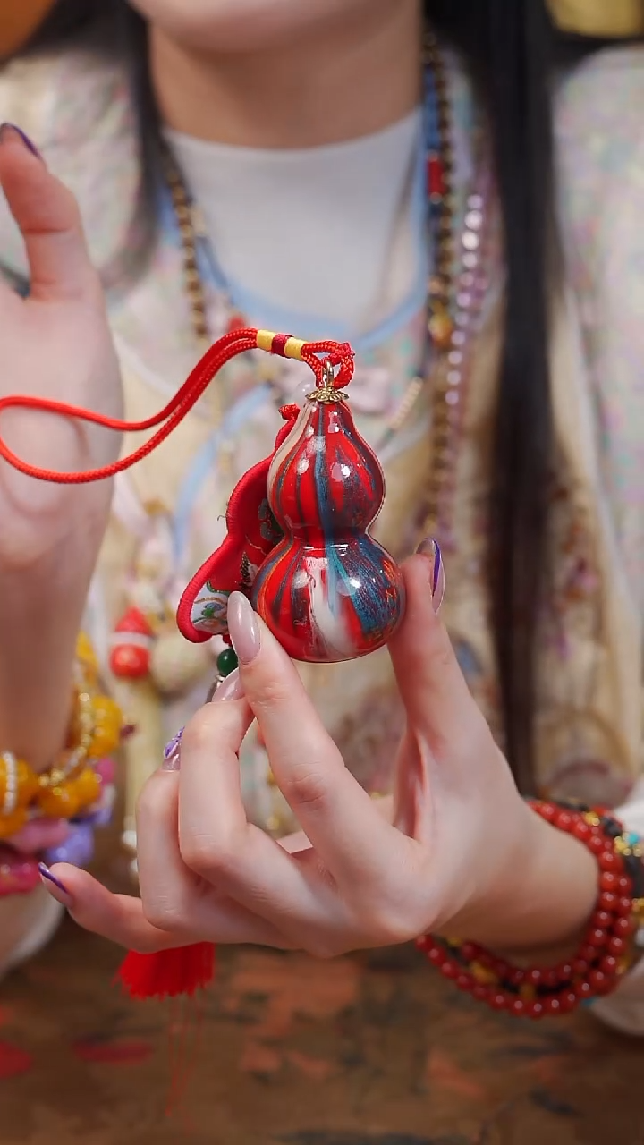 67漆艺工艺小葫芦29.9