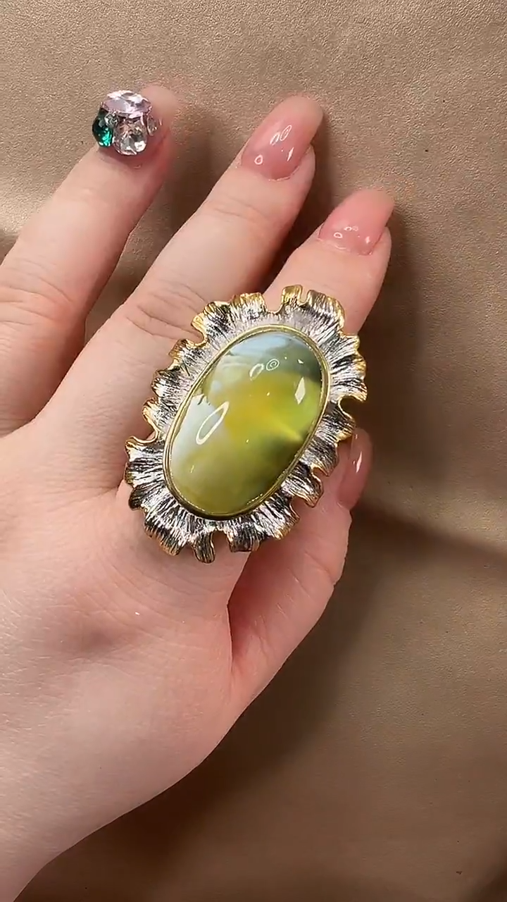 琥珀颈饰未镶嵌戒指