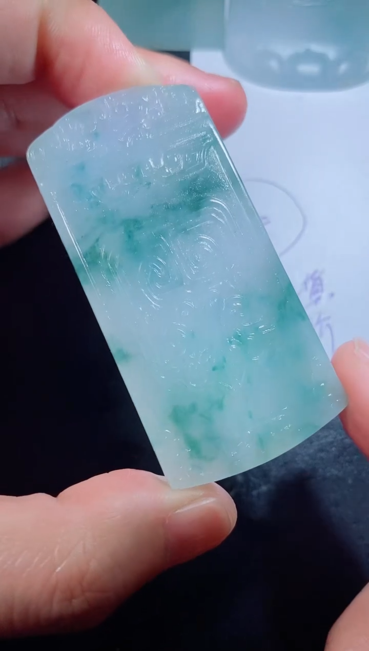 【闪购商品】定制翡翠未镶嵌毛货不支持退换付款后联系客服确认抛光