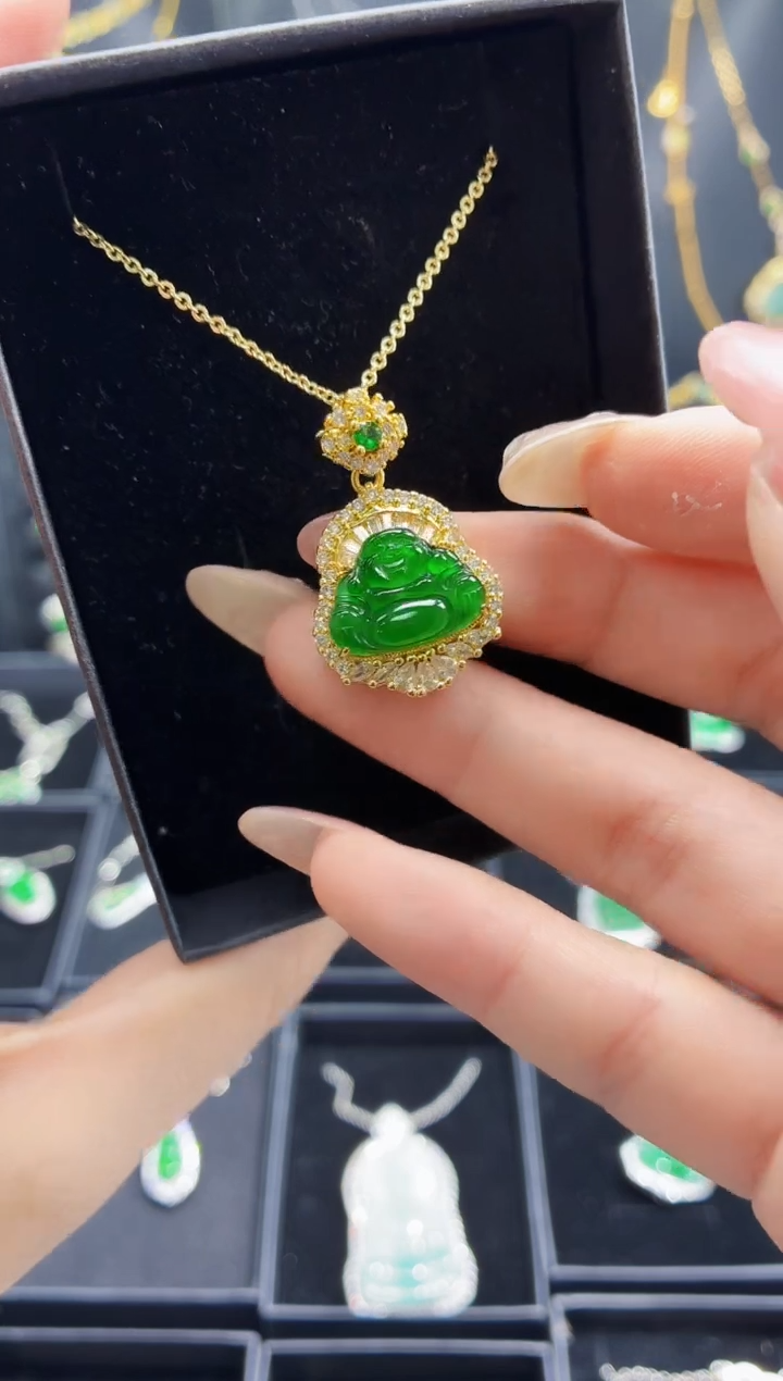 翡翠未镶嵌颈饰吊坠（不含链）