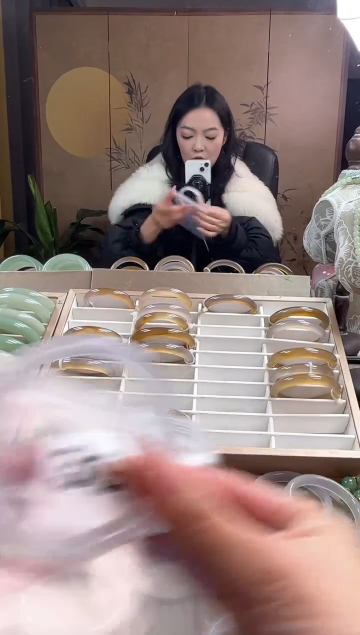 手镯玛瑙/玉髓未镶嵌403