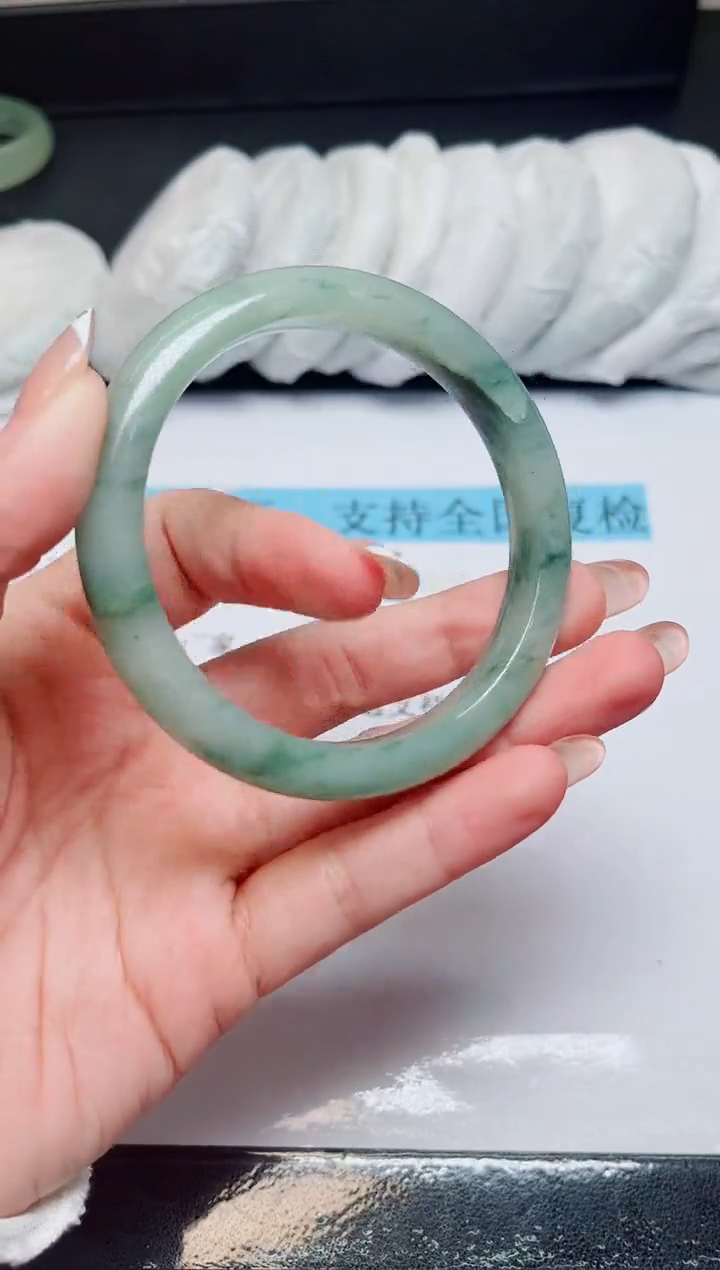 未镶嵌手镯石英质玉23圈口62