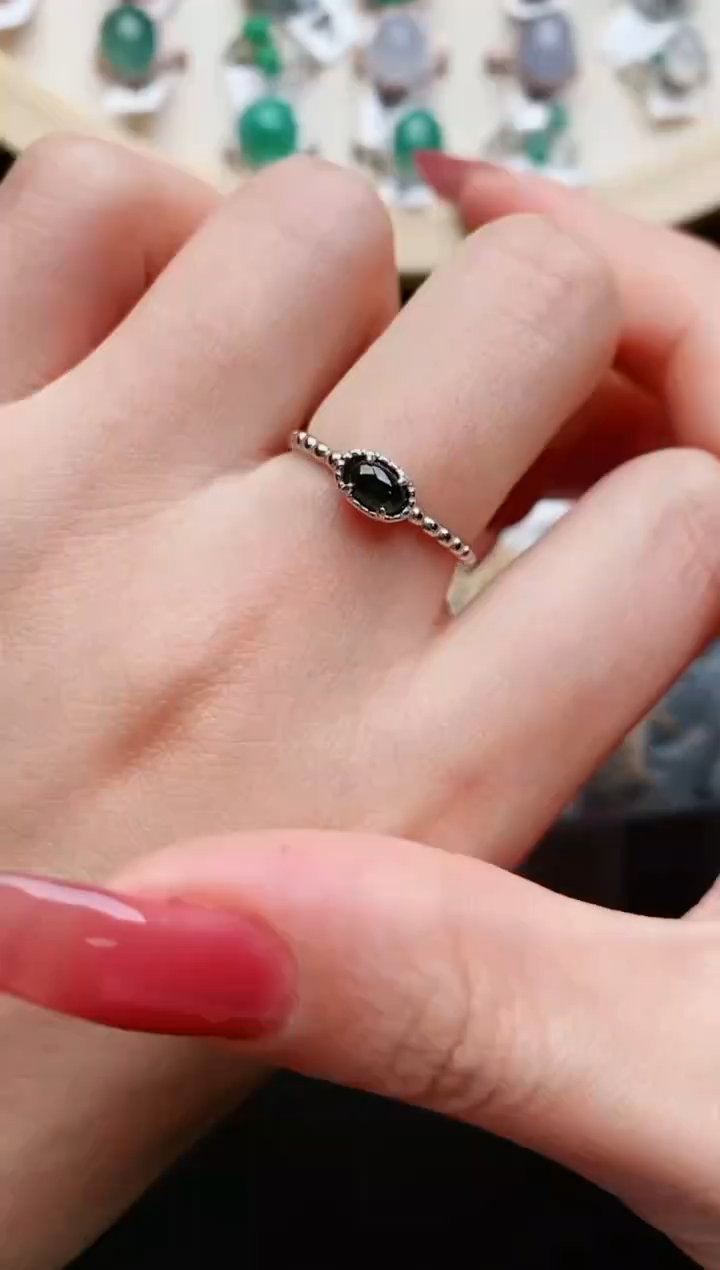 银S925镶嵌戒指翡翠...