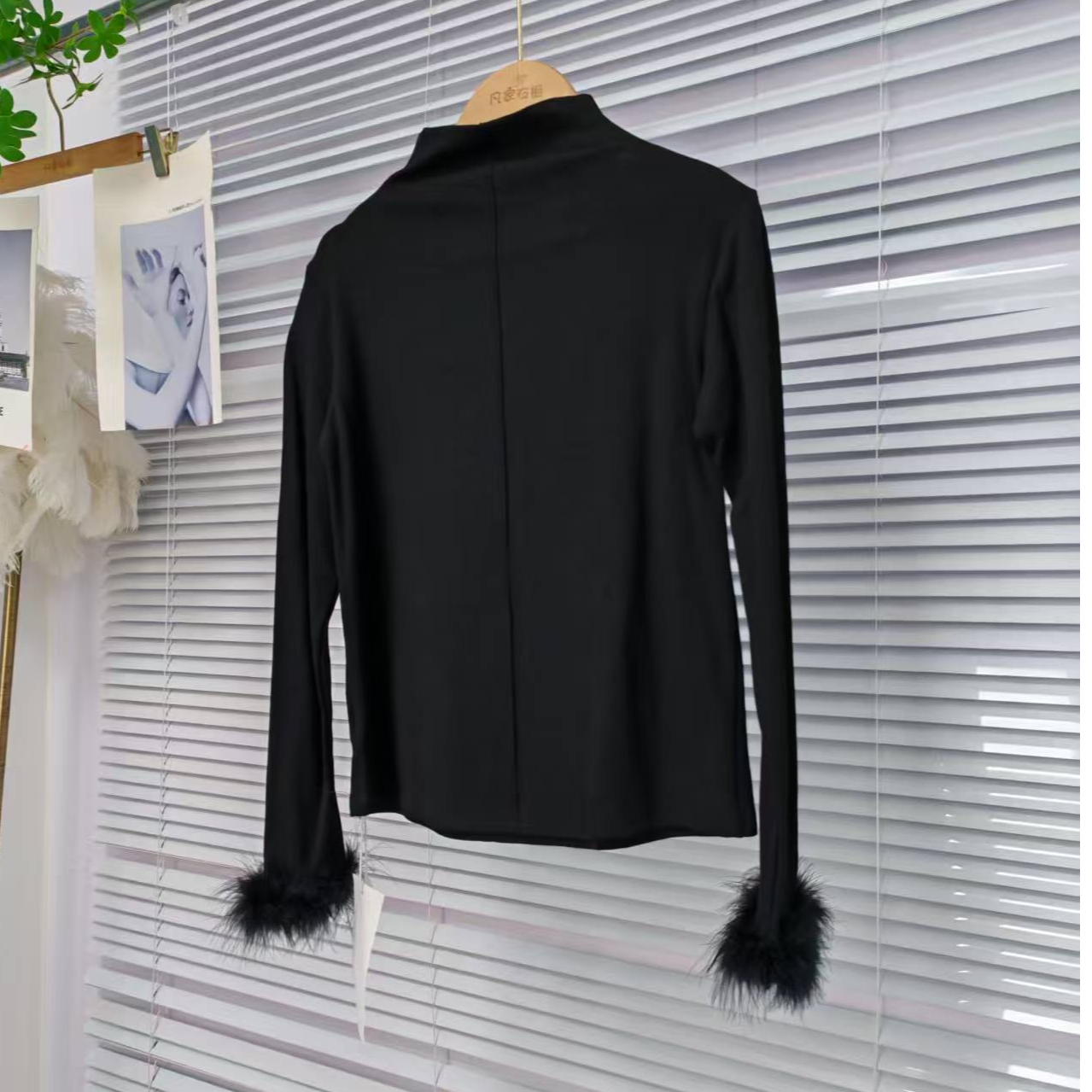 4104【凡家衣橱】气质时尚百搭洋气显瘦加绒打底衫