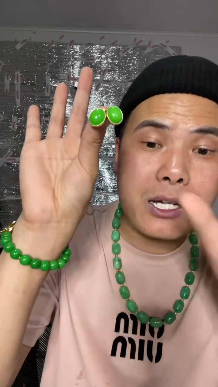 翡翠未镶嵌耳钉【小伍珠宝】缅料翠青鸽子蛋耳钉