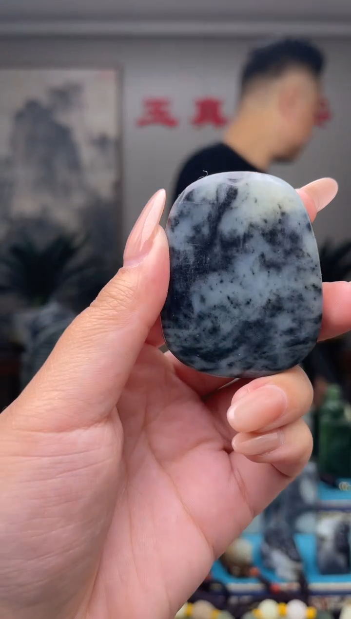 未镶嵌和田玉挂件1