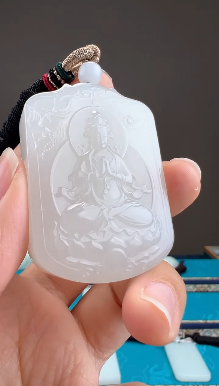 【闪购商品】和田玉颈饰未镶嵌1