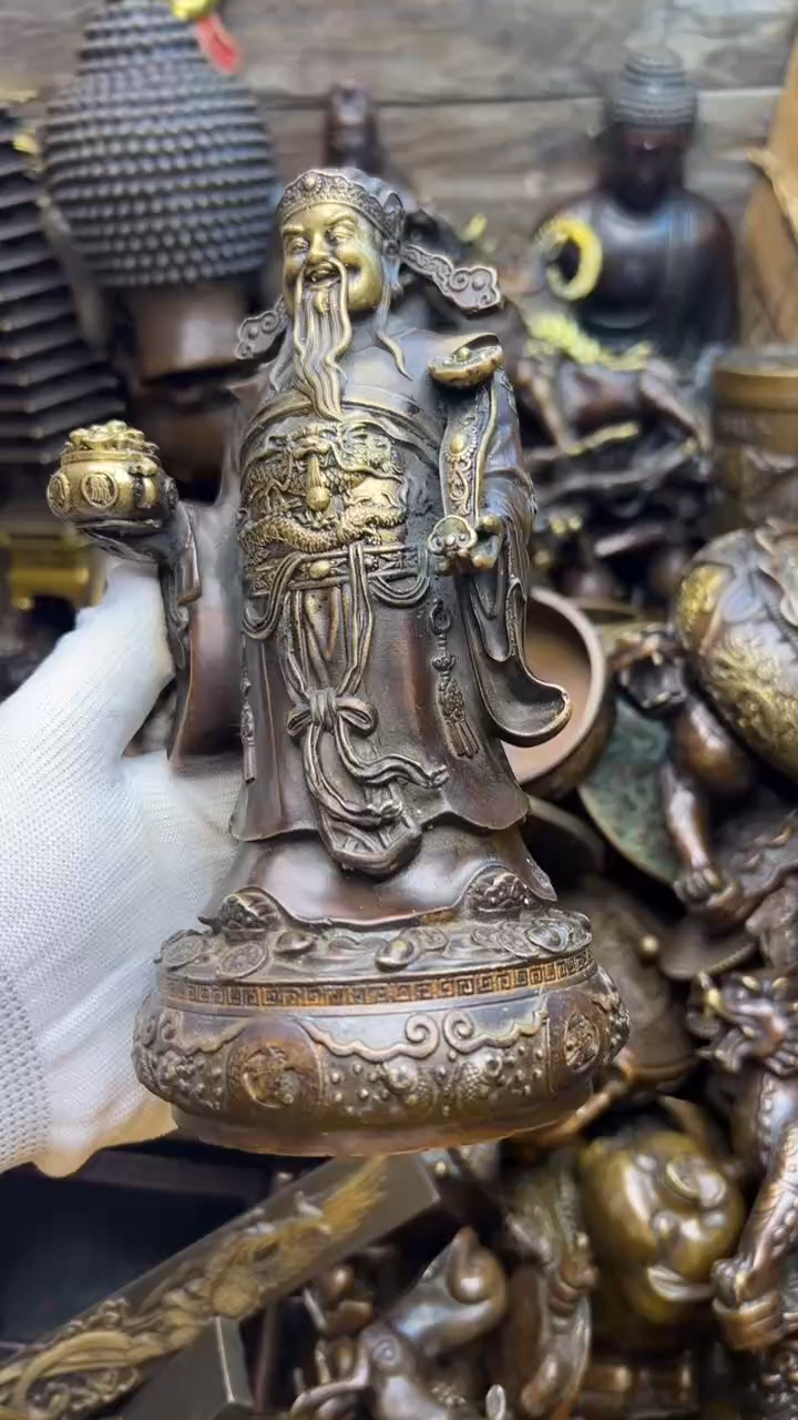 精美铜器，点击下单