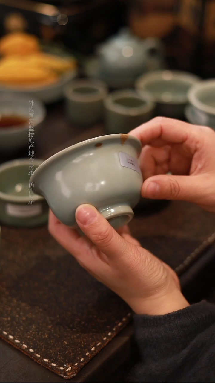 【闪购商品】杯0002微瑕柴烧天青仿古压手杯