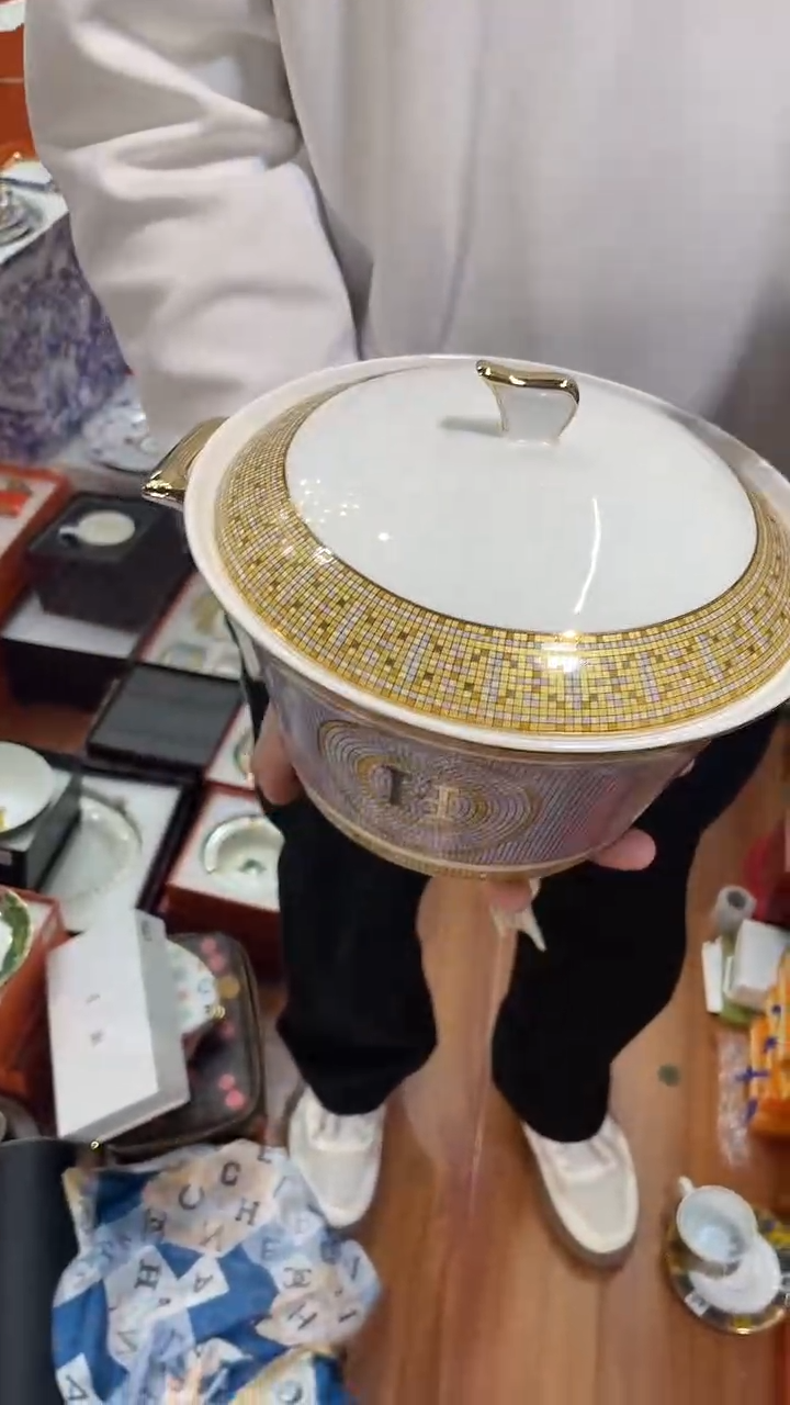 杯鸿辉家品牌瓷器，京东包邮！