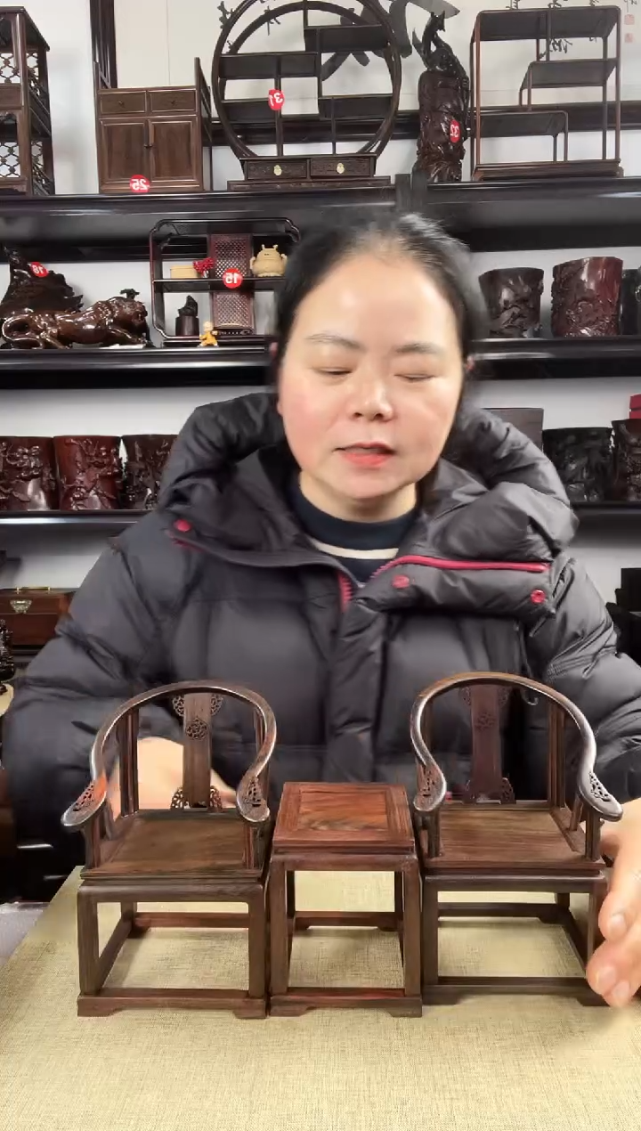 木179新老李红木工艺品