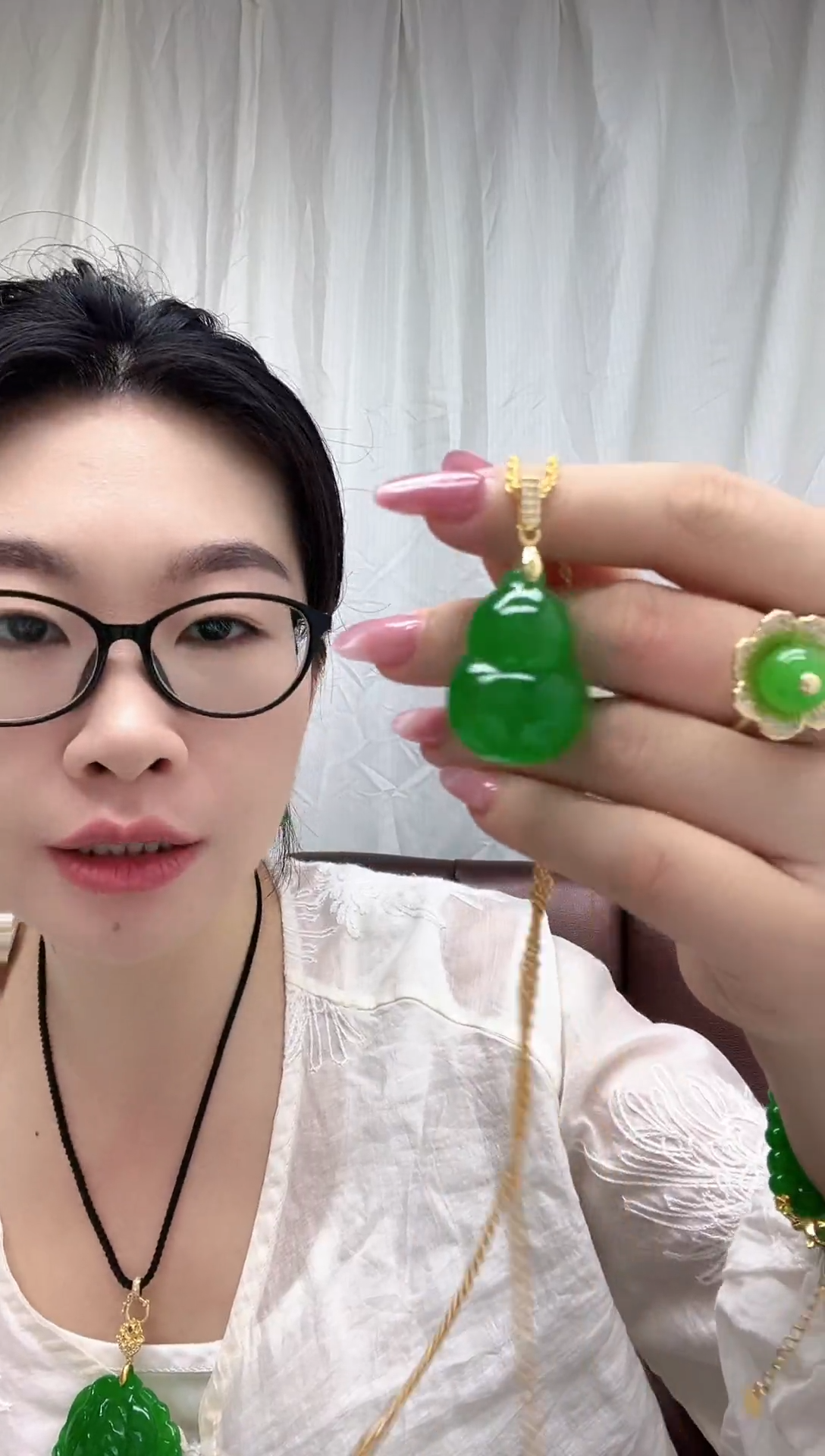 颈饰未镶嵌翡翠阳绿葫芦