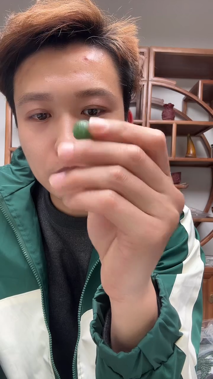 吊坠(不含链)未镶嵌和田玉（碧玉）命**丁P-2