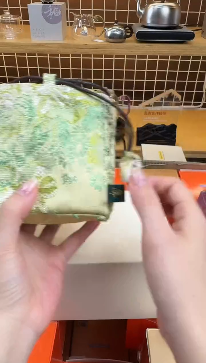 @@禾器晶彩茶事包牡丹花