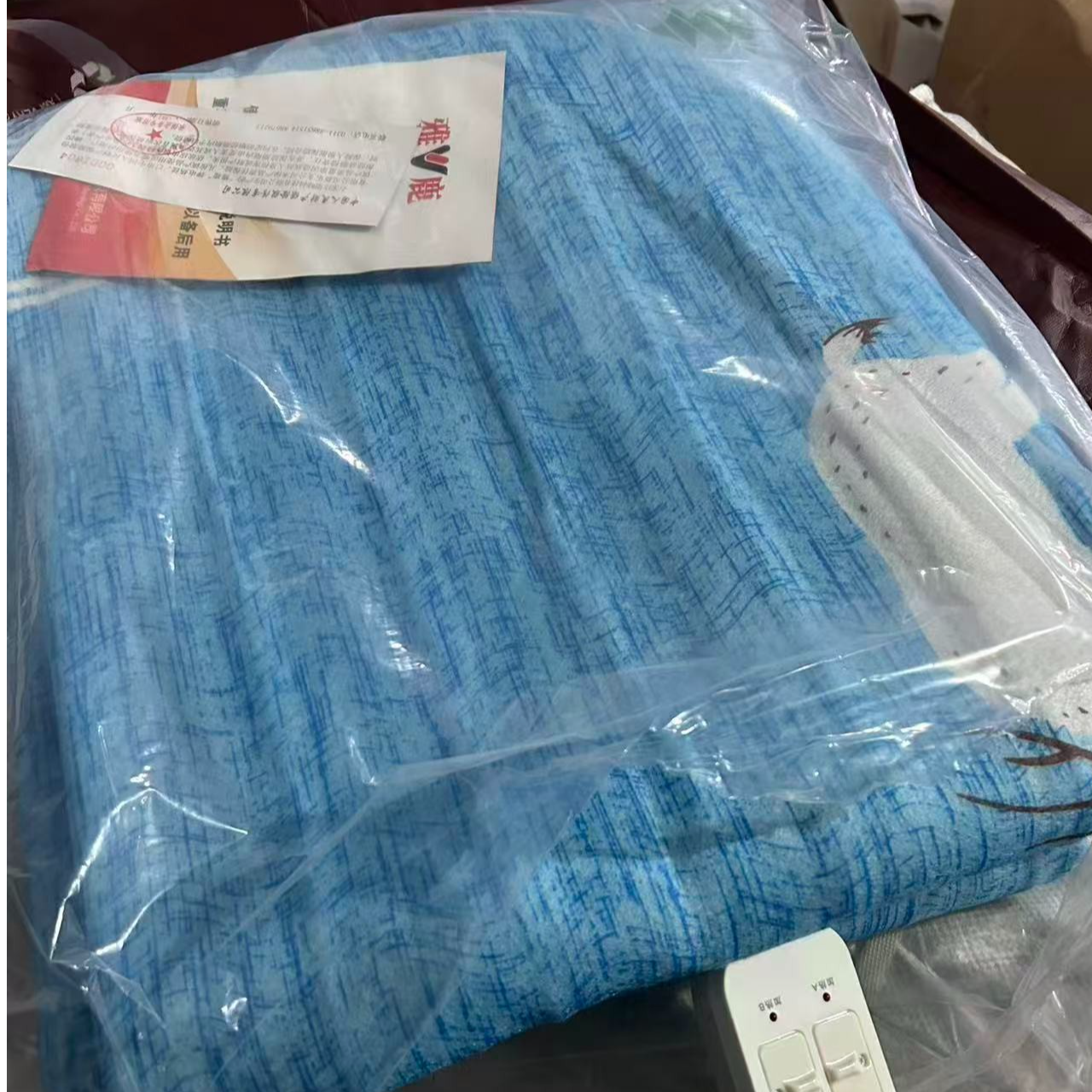 蓝色梅花鹿毛毯180*200 毯