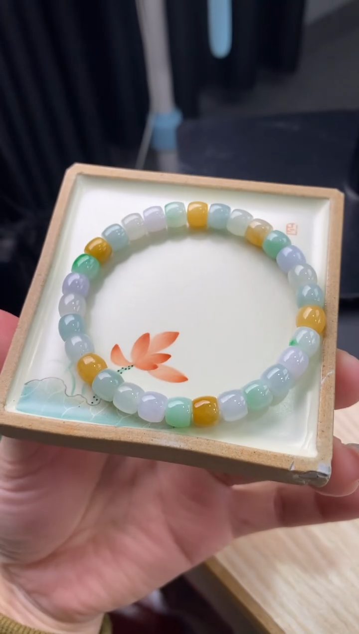 【闪购商品】翡翠手链未镶嵌天然翡翠手串568