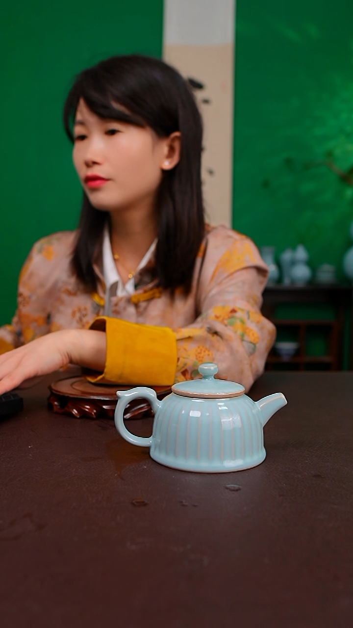 天青青莲壶不完美 简装