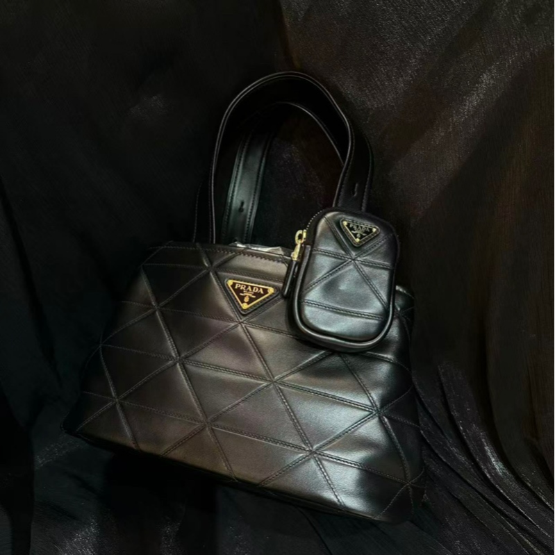 95新 Prada/普拉达 乱乱子中古/女士/单肩包/103792