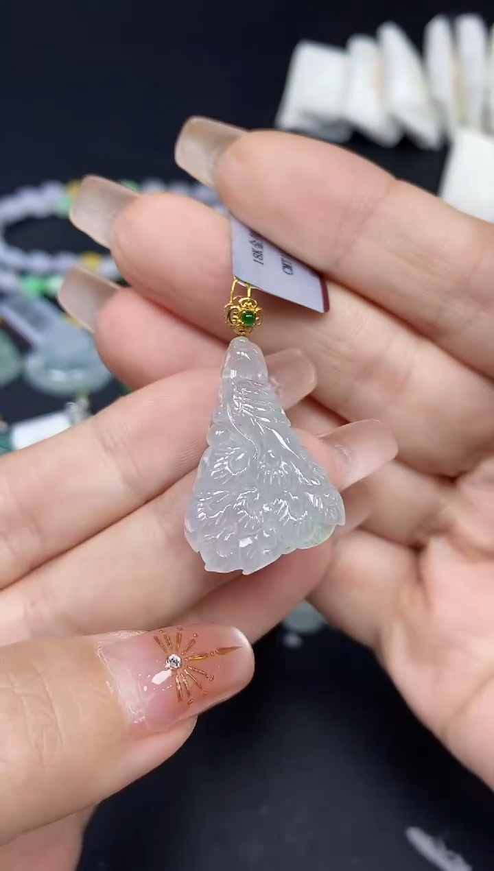 吊坠(不含链)18K金镶嵌翡翠孔雀18K金扣镶嵌@@CMT