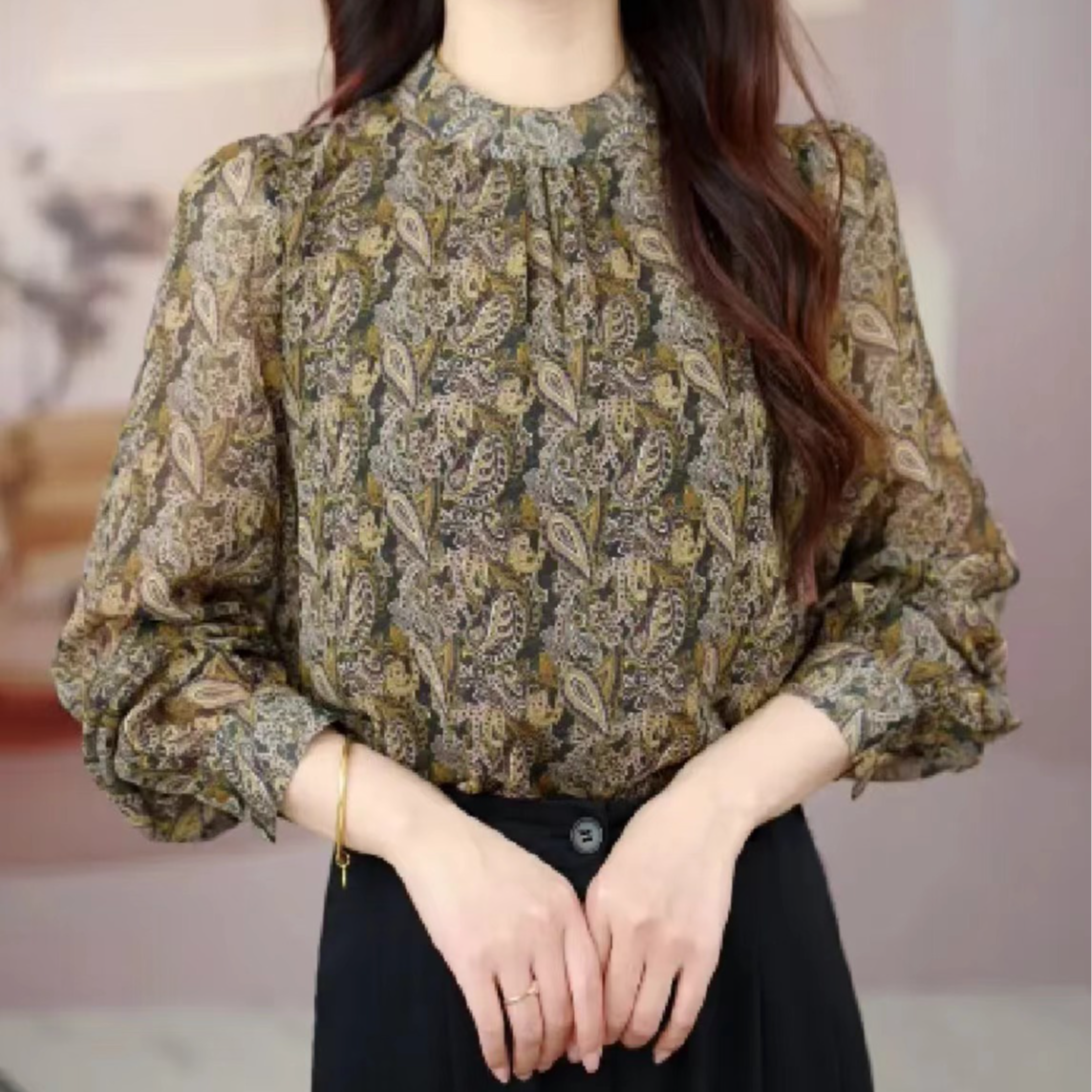 X9996时尚印花小衫女2025新款显瘦遮肉轻薄透气百搭小衫上衣女
