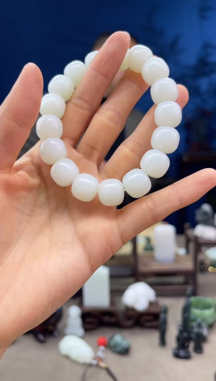 【闪购商品】和田玉颈饰未镶嵌1