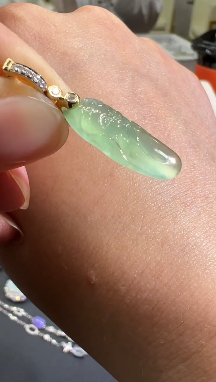 吊坠(不含链)18K金镶嵌翡翠B358|3980