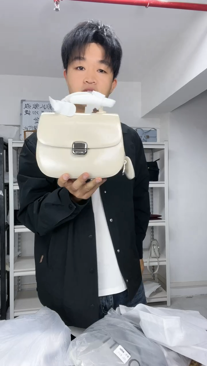 牛皮【尤尤轻奢女包】时尚百搭轻奢款式女包231