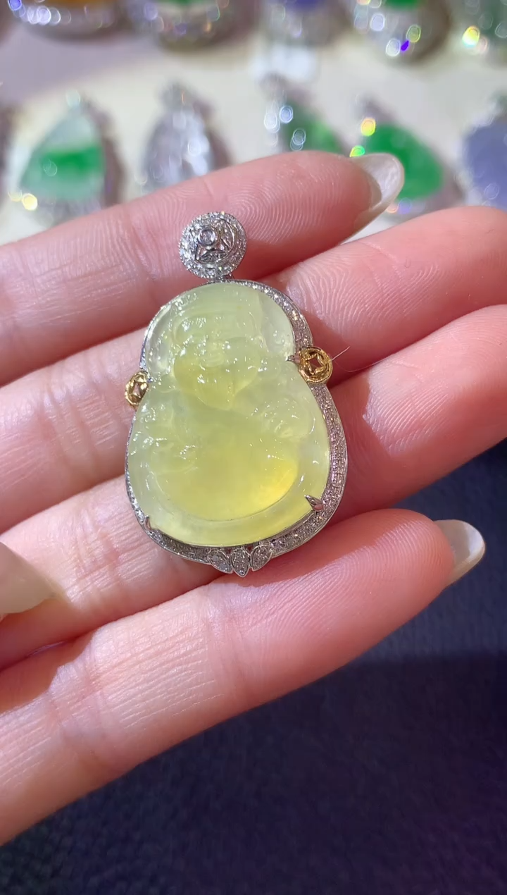 【闪购商品】翡翠吊坠(不含链)18K金镶嵌C69