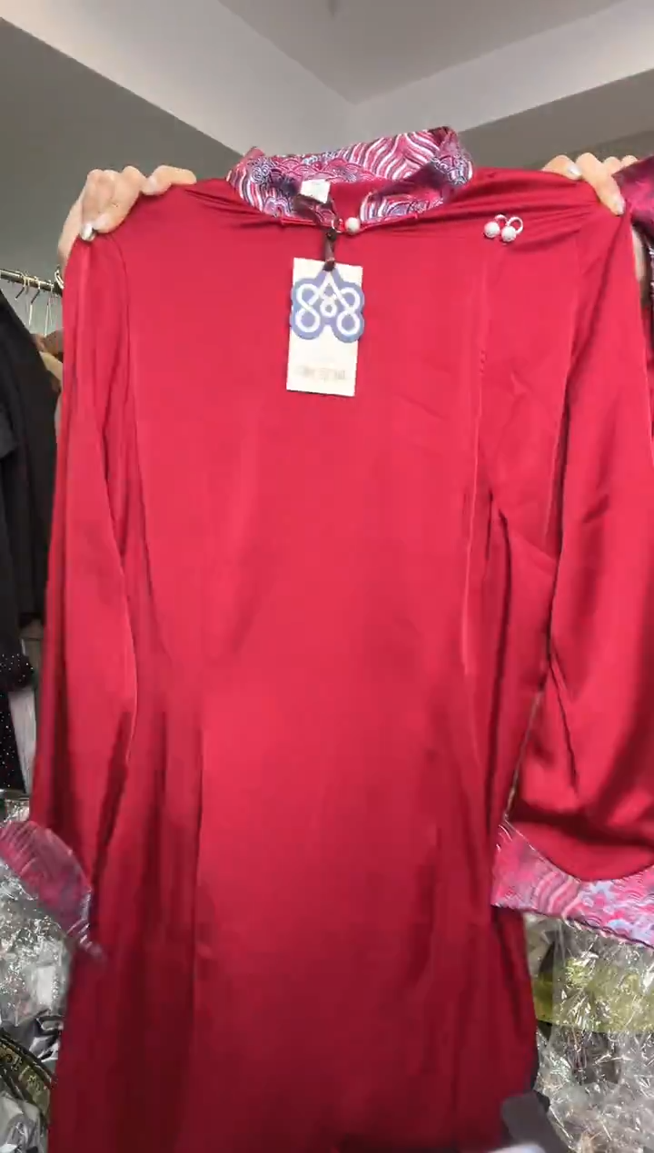 连衣裙       XL码      120-130斤