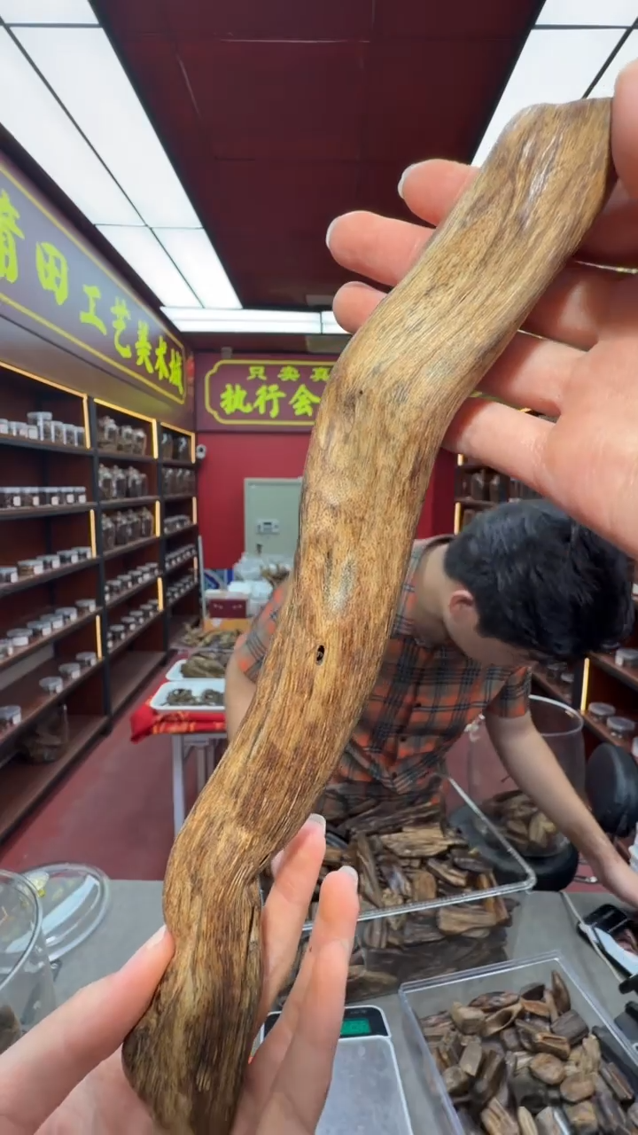 沉香手把件多样性发一