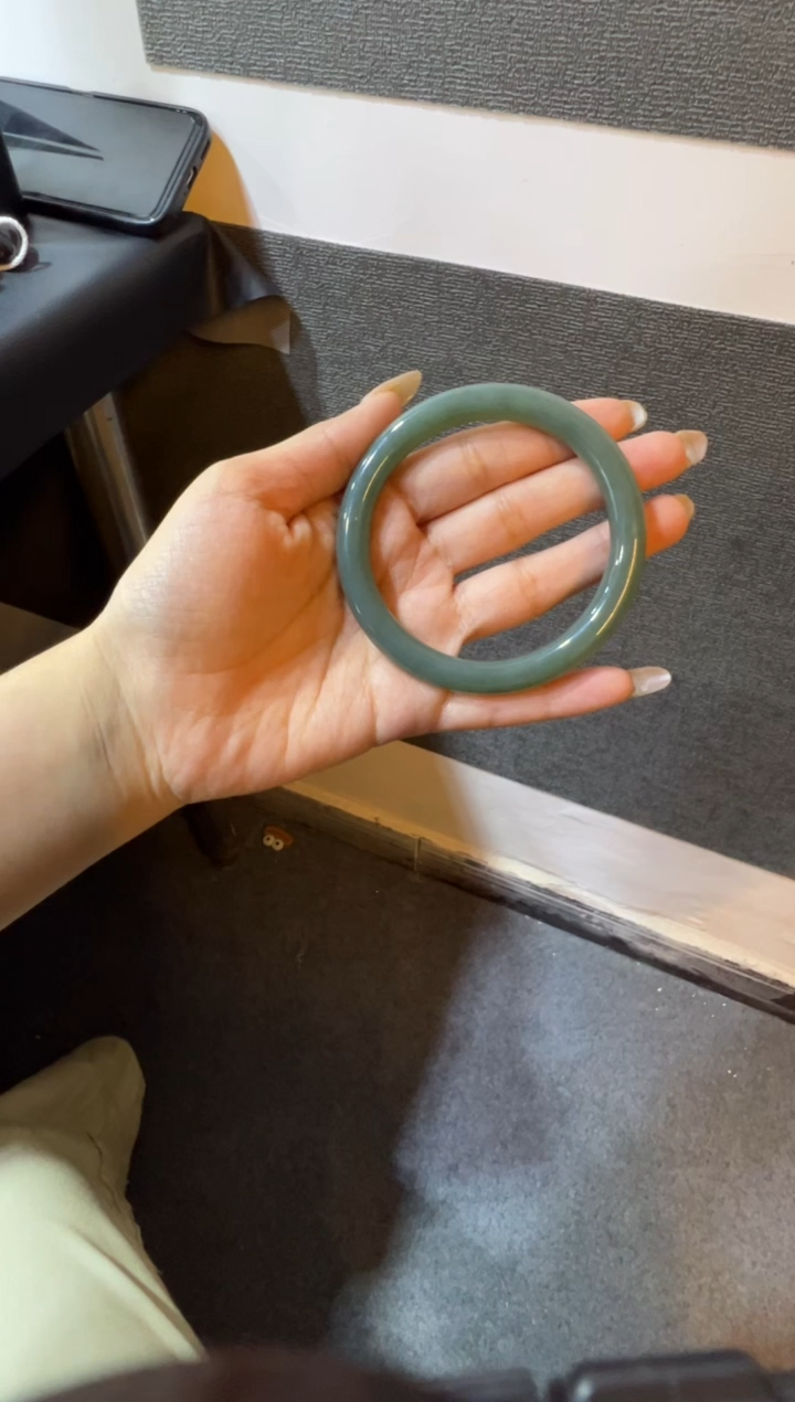 未镶嵌手镯和田玉随**梦且末蓝手串叮当手镯