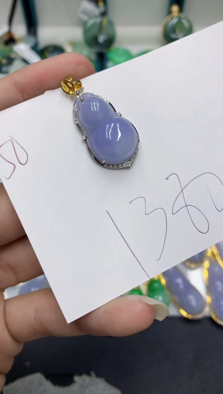 【闪购商品】翡翠颈饰18K金镶嵌翡翠