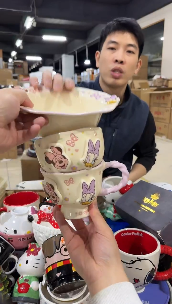 瓷片紫色米妮黛西餐具3件套