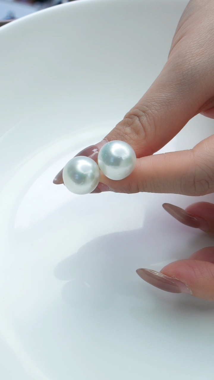 【闪购商品】海水珍珠耳饰银S925镶嵌澳白耳钉